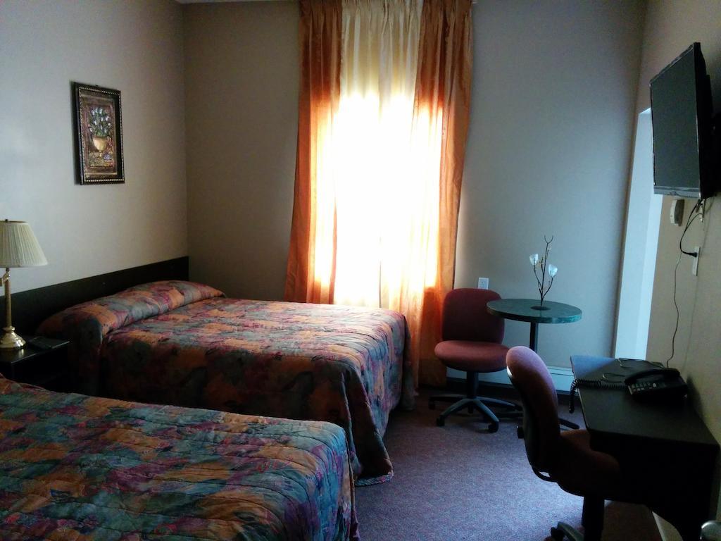 Bonnyville Hotel Room photo
